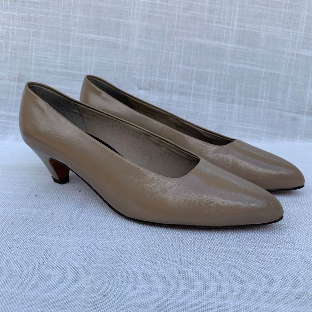 Vtg Joyce Womens Heels Shoes Nu Taupe Kidskin Leather Tan Size 9 USA In Box